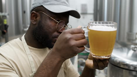 Man-working-at-beer-factory