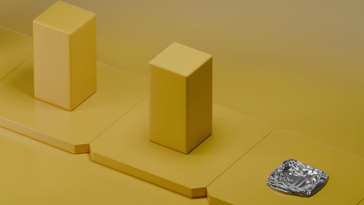 노란색 기하학적 디스플레이와 은 포일