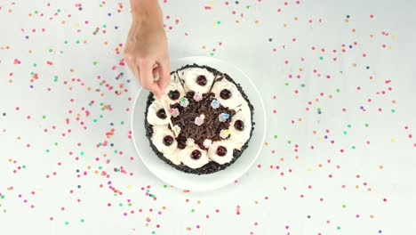 birthday cake with 10 candles