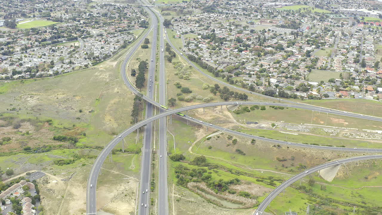 당신은 이제 현대적인 삶에 들어가고 있습니다.