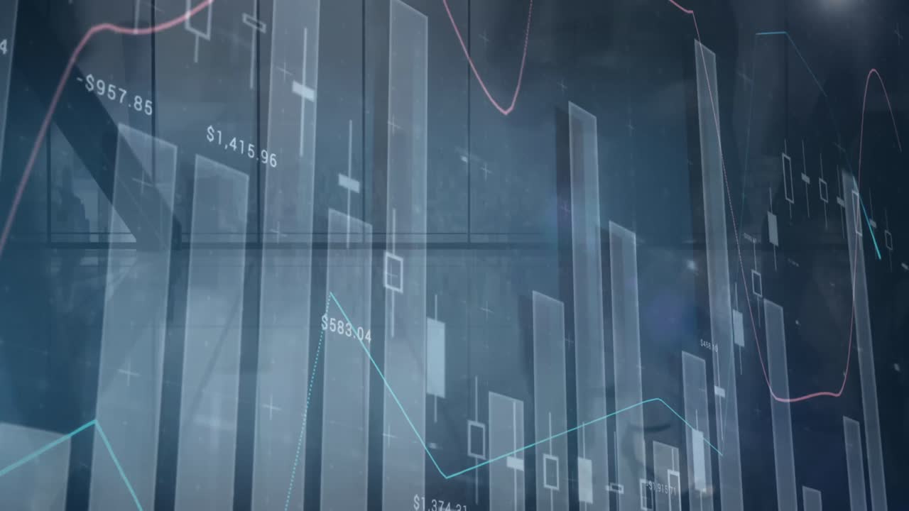 animación del procesamiento de datos financieros sobre diversas personas de negocios que caminan en la oficina moderna