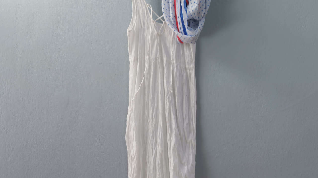 desgaste interior colgado en el gancho 4k