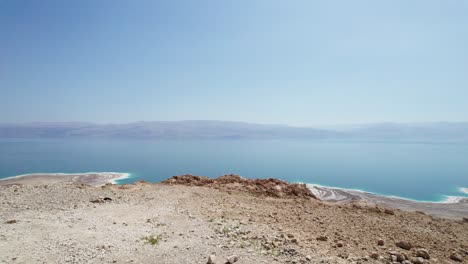 Acantilado-Montaña-Sobre-El-Mar-Muerto-Israel