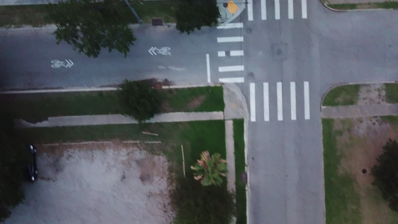 놀라의 비열한 거리