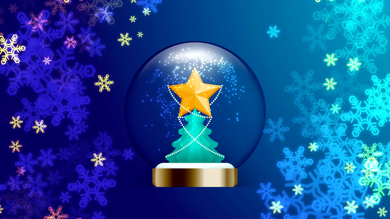 기념품 스노우볼 유리 글리터 내부에는 모양과 크리스마스 트리와 함께 황금색 별이 있습니다. 눈송이 보케 빛 일러스트레이션 파란색 그라디언트 배경 애니메이션 4k 복사 공간