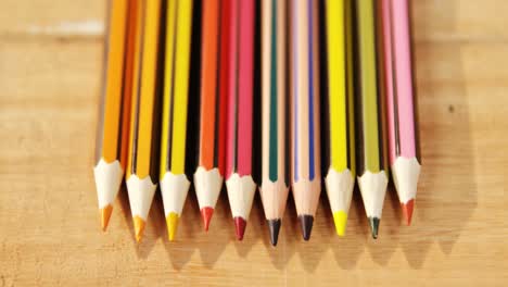 primer plano de un lápiz de color