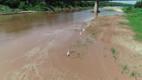 Luftvideo-Des-Red-River,-Der-Zwischen-Texas-Und-Oklahoma-Grenzt