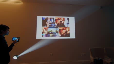 vr experience with projected images