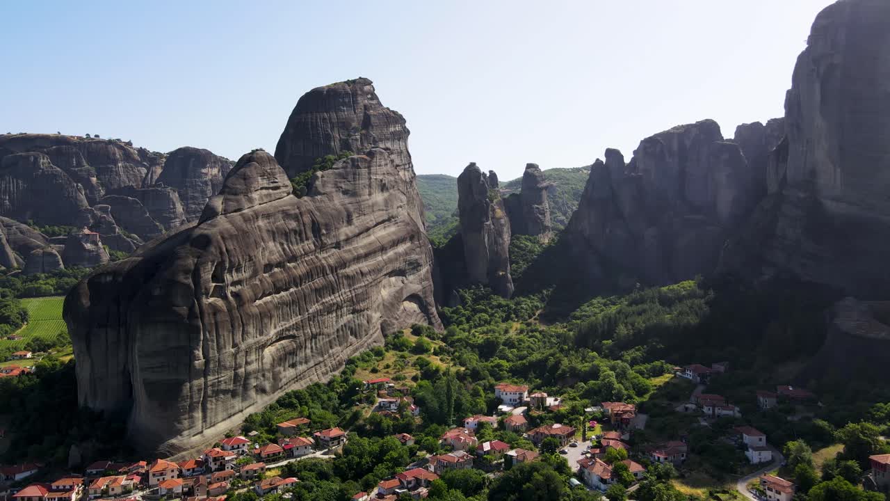 Grecia Meteora Riprese Aeree Drone 10.mp4