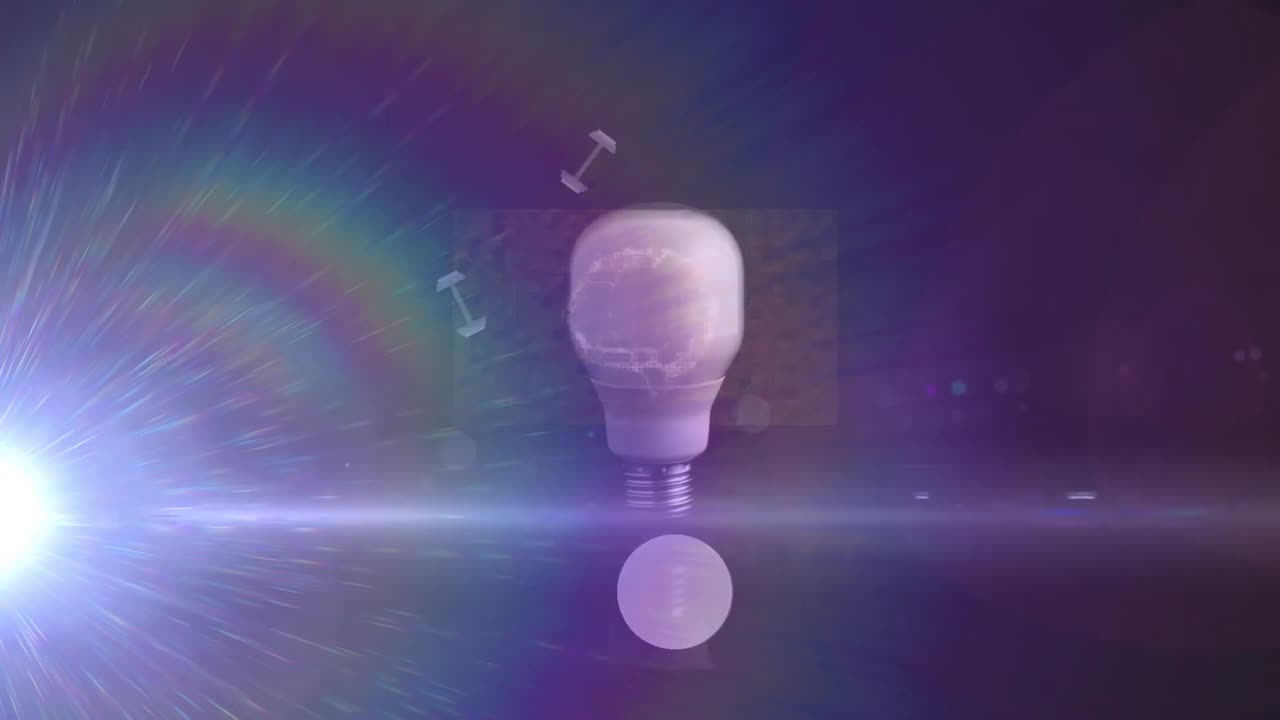 animación de rastros de luz sobre formas y bombilla sobre fondo negro