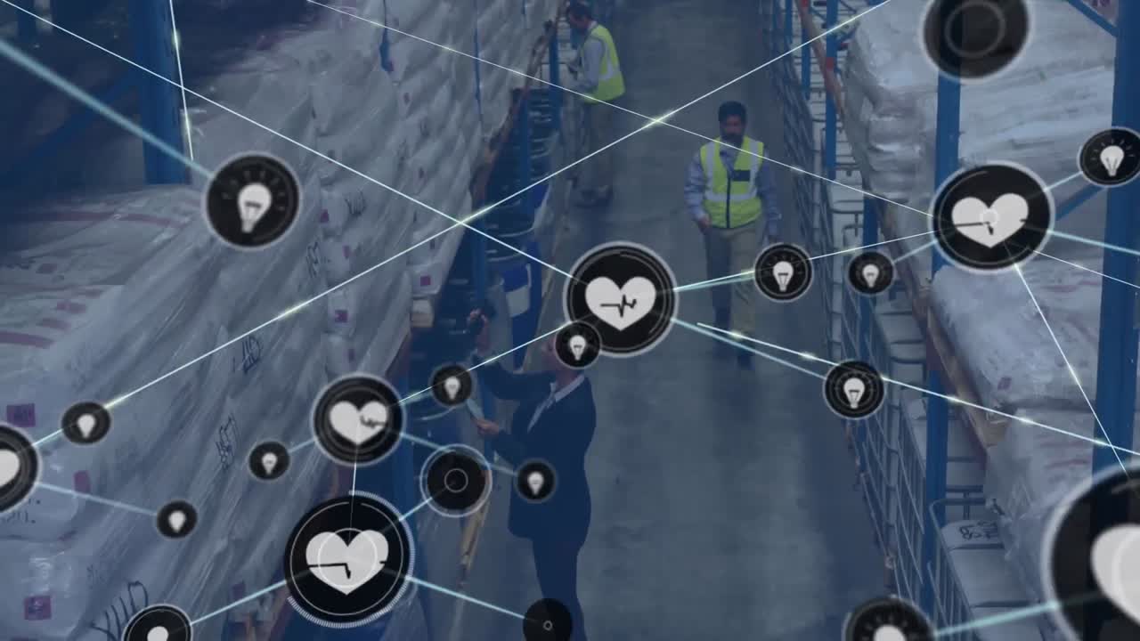 창고에서 고 있는 아시아 남성 노동자의 상공 전망에 대한 아이콘 네트워크의 애니메이션