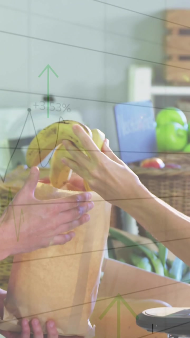 Animazione di elaborazione dati finanziari su uomo caucasico e commessa.