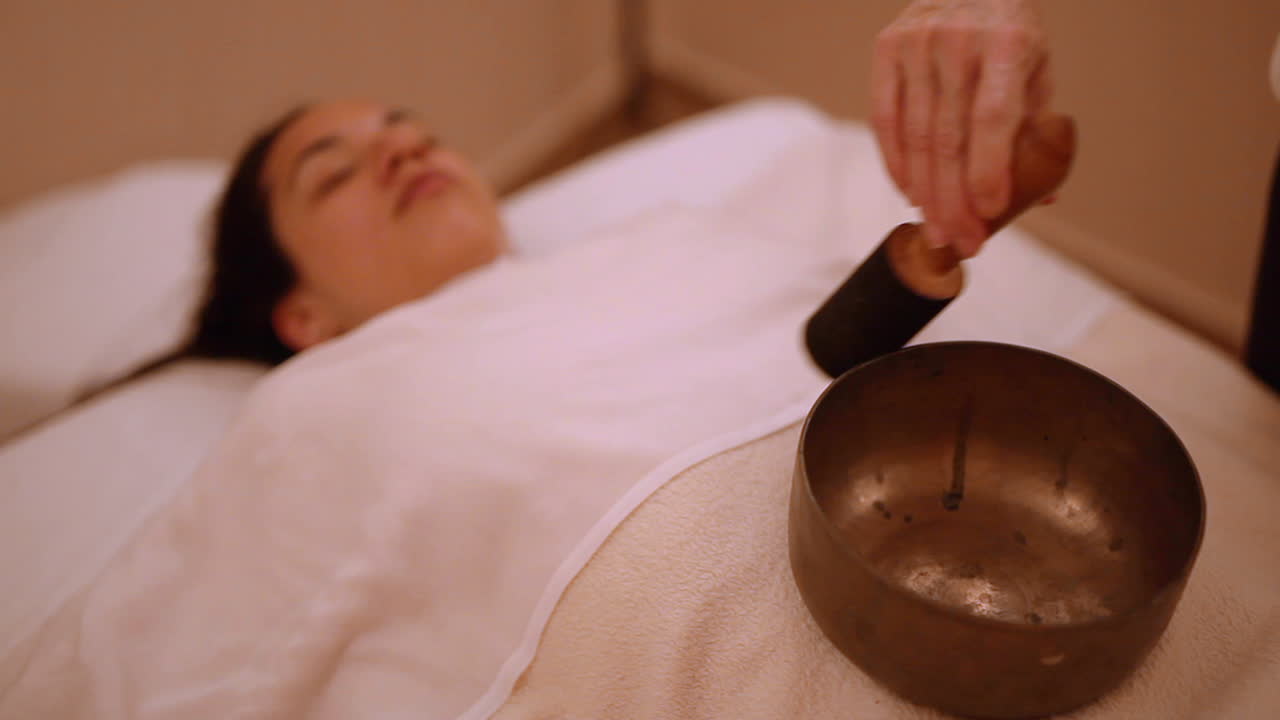 Metodo spa di terapia del suono per l'anima contro l'ansia.