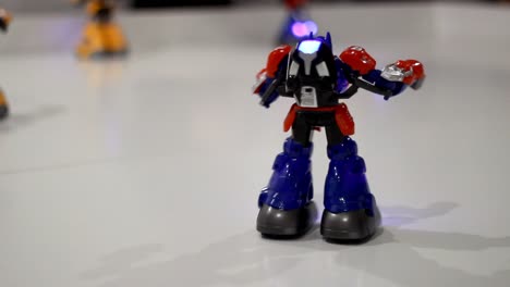 Toy-robot-transformer-fighting.-Closeup-of-transformer-robot-fighting