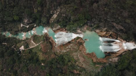 vista a vista de aves de las cascadas de el chiflon en chiapas, méxico