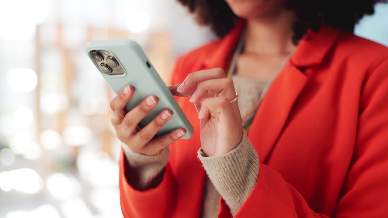 mujer con smartphone