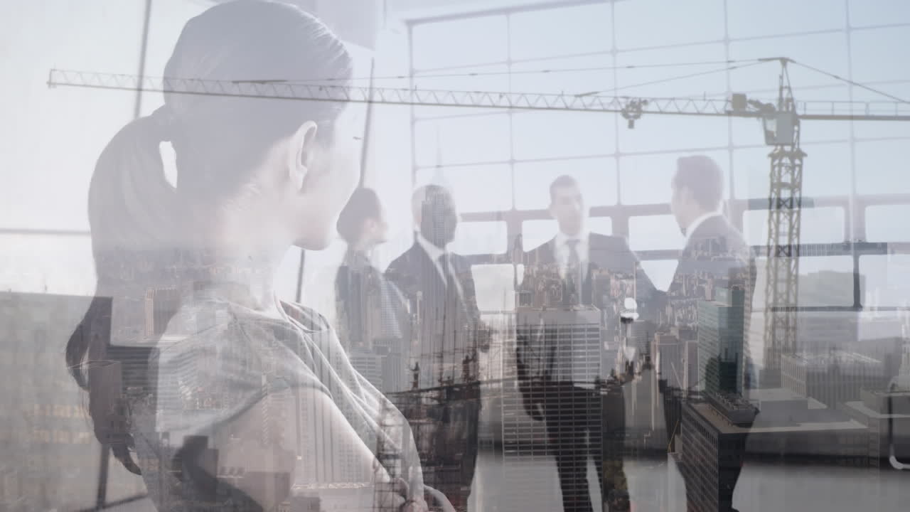 사무실 에서 대화 하는 사업가 들 이 있는 건물 현장 의 애니메이션