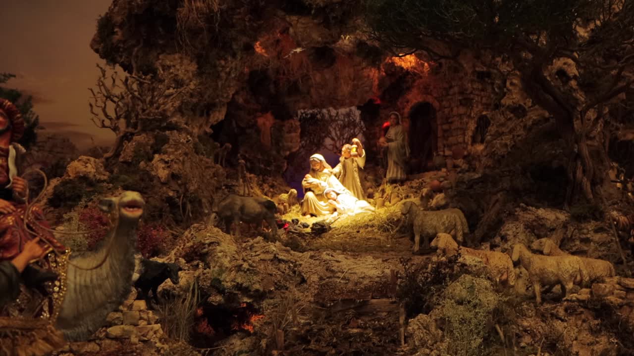 O belo nascimento do Filho de Deus que aparece em uma humilde manjedoura e muda a história da humanidade. Jesus Cristo, exemplo de vida e amor feito carne.