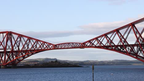 time-lapse of forth railway bridge, edinburgh