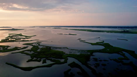 Drone-footage-of-the-Bogue-sound-in-eastern-north-carolina