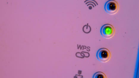 cinemagraph del estado de conexión de señal parpadeante led luces en repetidor wifi