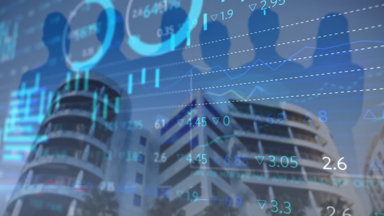 높은 건물에 대한 사업가들의 실루을 통해 주식 시장 데이터 처리의 애니메이션