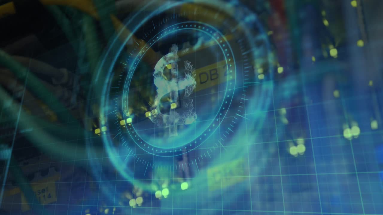 animación del símbolo de bitcoin en una cerradura de caja fuerte giratoria sobre el procesamiento de datos y el servidor informático