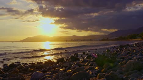 Puesta-De-Sol-En-Marbella,-Costa-Del-Sol,-Andalucía,-España