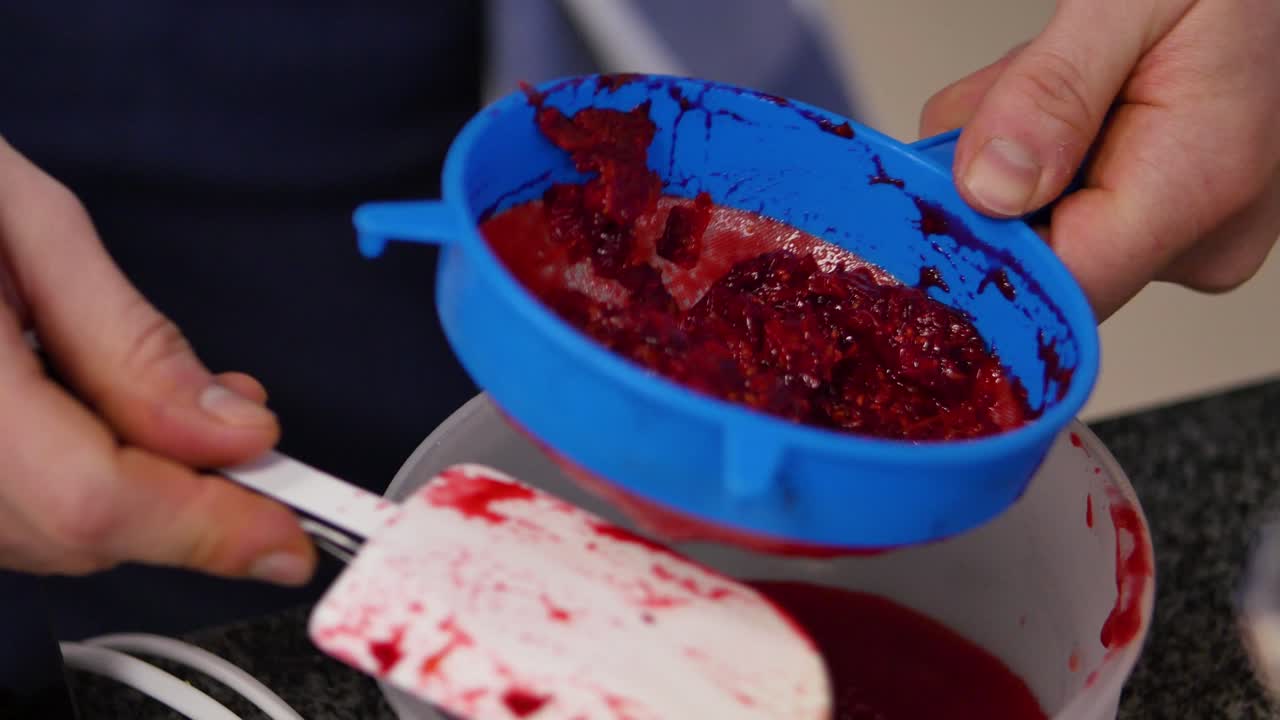 сортировка ягодного варенья