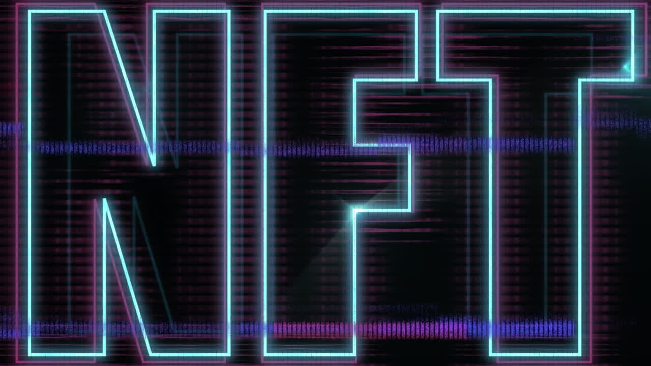 Animazione digitale di effetto glitch su banner di testo NFT al neon su sfondo nero