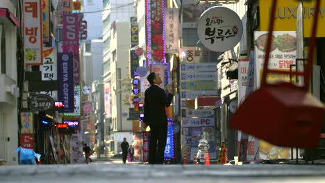 Businessman-in-Seoul-at-Sunrise