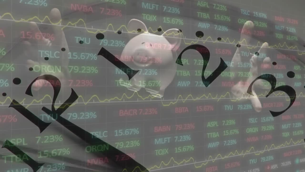 주식 시장의 애니메이션과 시계 위에 백인 사업가와 돼지 은행