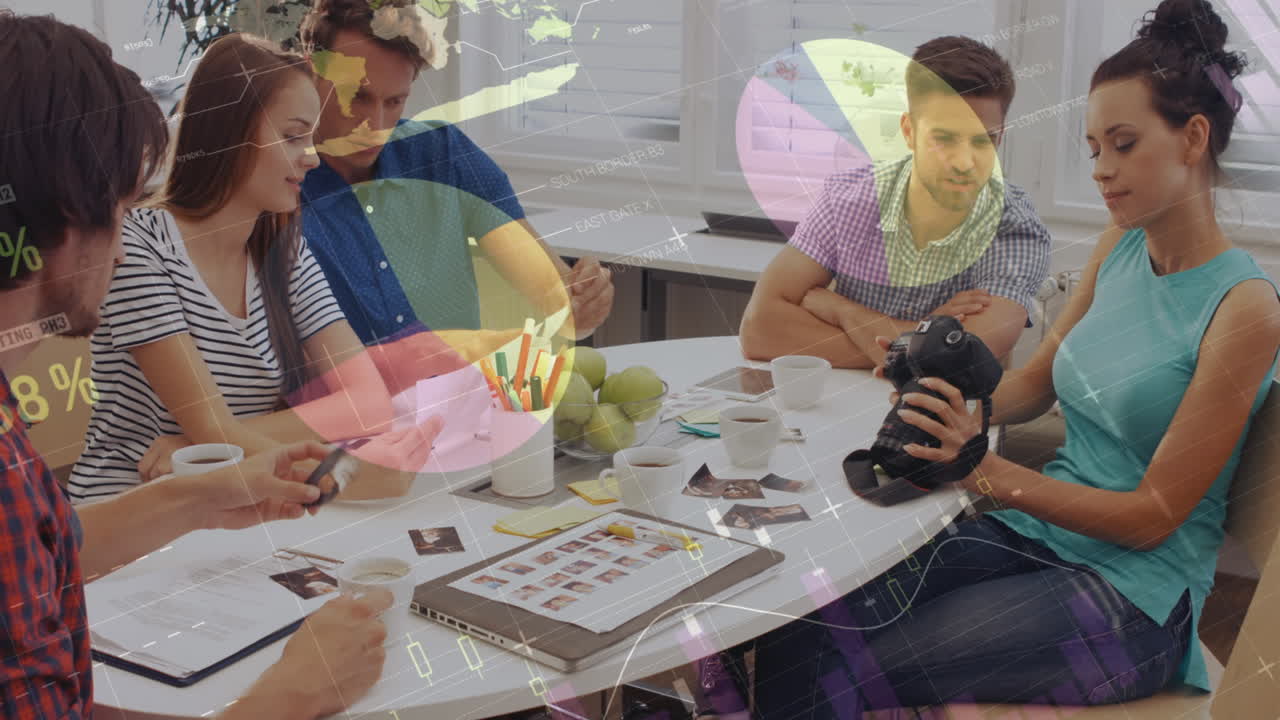 다양한 비즈니스 그룹에 대한 금융 데이터 처리의 활성화