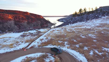 Rocas-Rojas-En-Invierno-Colorado-Cubierto-De-Nieve