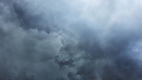 Lightnings-In-Night-Storm-Cloud