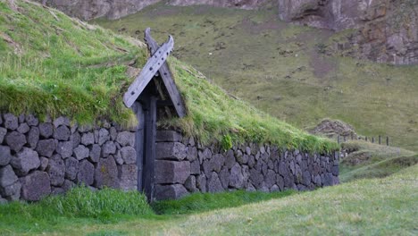 heimaey island, iceland