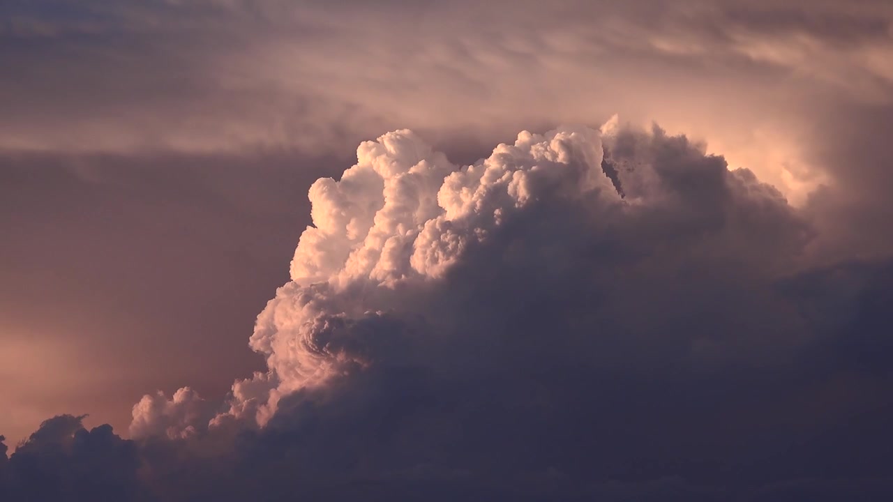 Dramatic Cumulus Clouds at Sunset