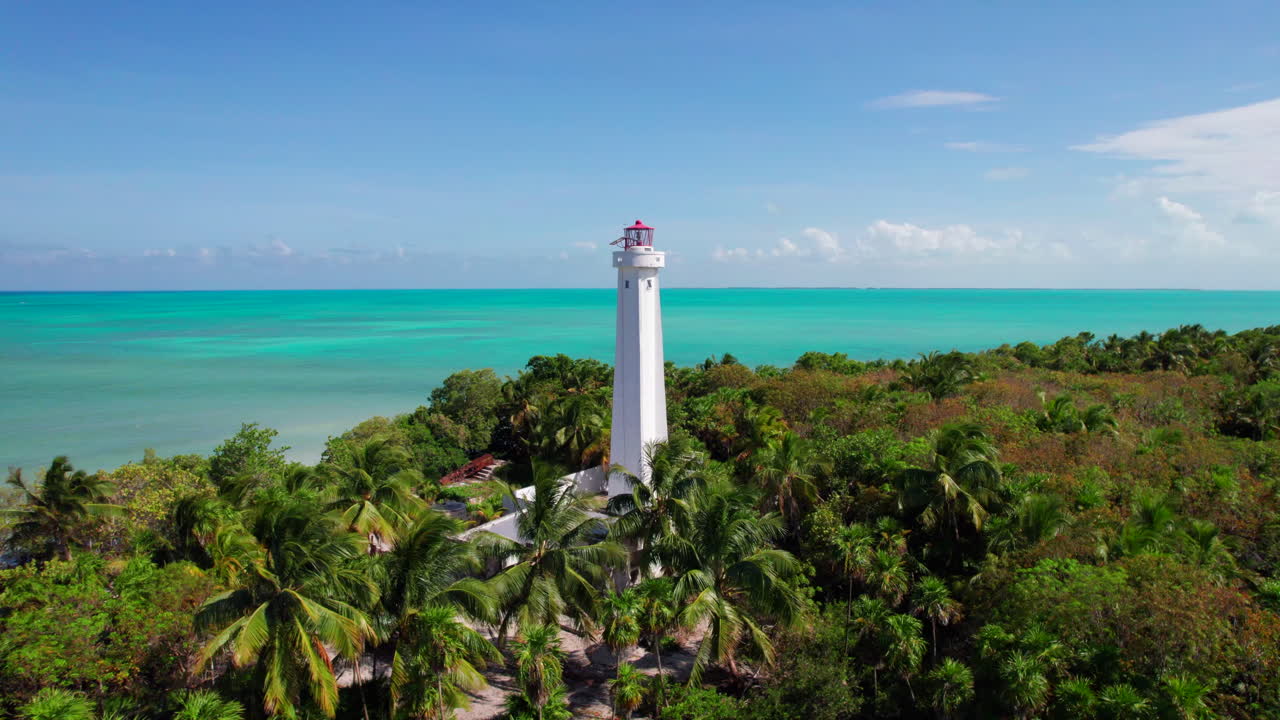 drone girar alrededor de manglares faro en sian kaʼan reserva una reserva de la biosfera en tulum estado mexicano de quintana roo