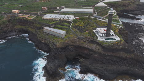 Exploring-Punta-Cumplida:-Iconic-Lighthouse-and-Coastal-Landscapes