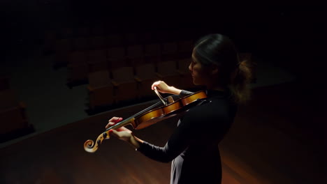 a classical violin performance on stage