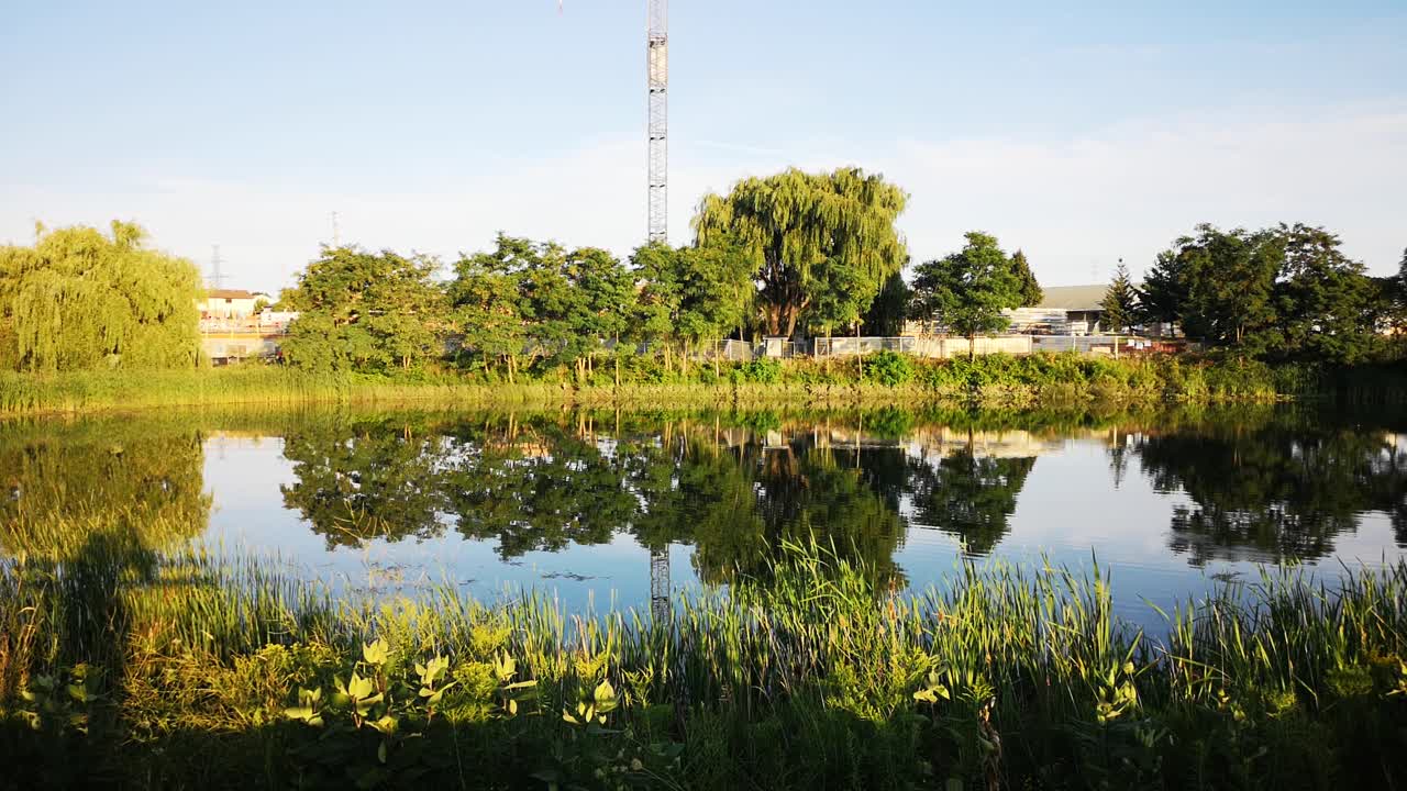 Water reflection in city park