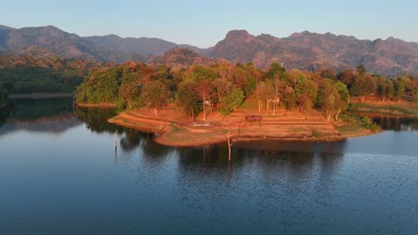 Khao-Laem-National-Park-in-Thailand-boasts-stunning-green-mountains-and-lakes,-creating-a-breathtaking-natural-landscape