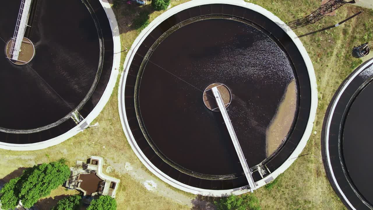 하수 재활용: 하수 처리 시설의 퇴적 유역