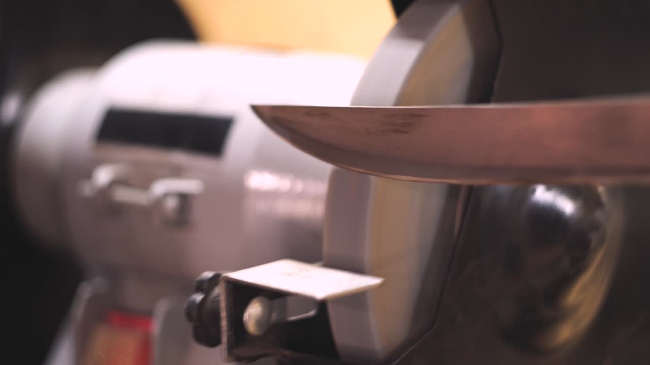 Sharpening a long knife