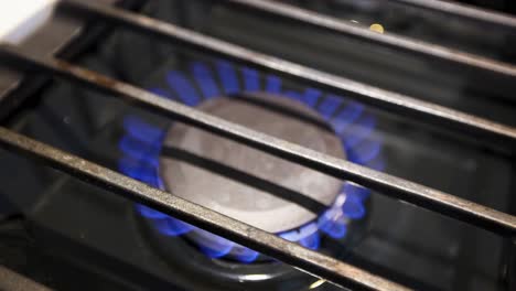 Estufa-De-Gas-Para-Preparar-La-Cena