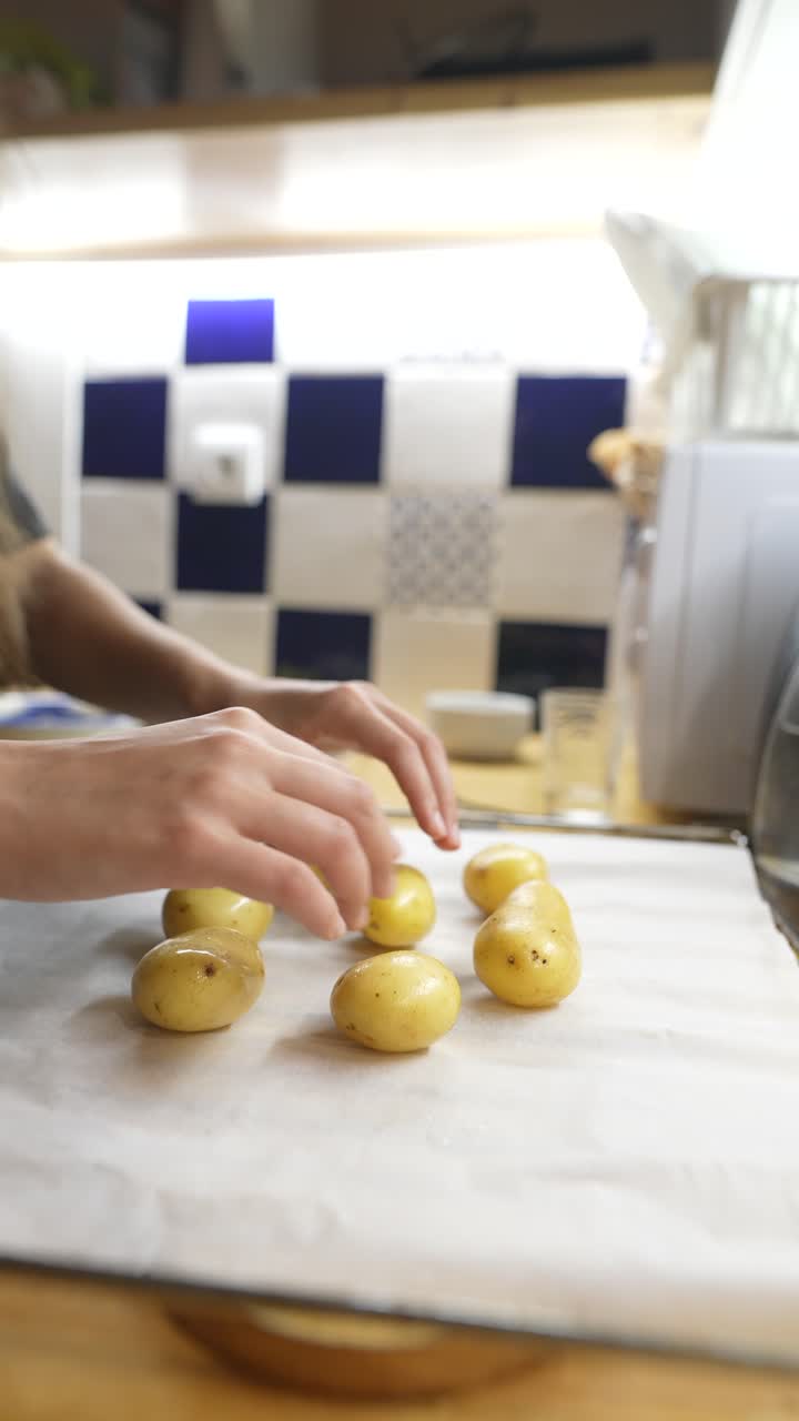preparación de patatas al horno