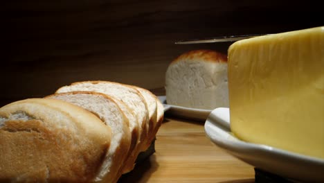 brade pav con mantequilla y té