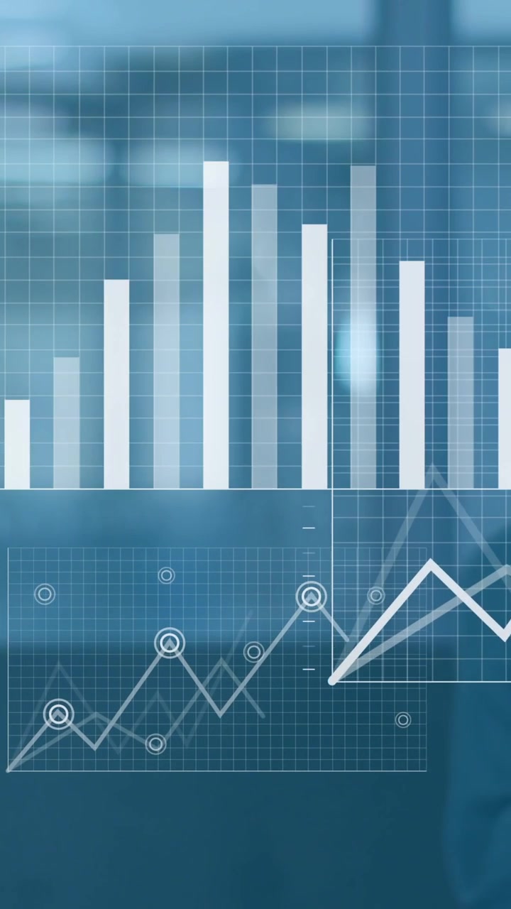 Animazione di elaborazione dati statistici con tre donne di diverse origini che discutono insieme in ufficio.