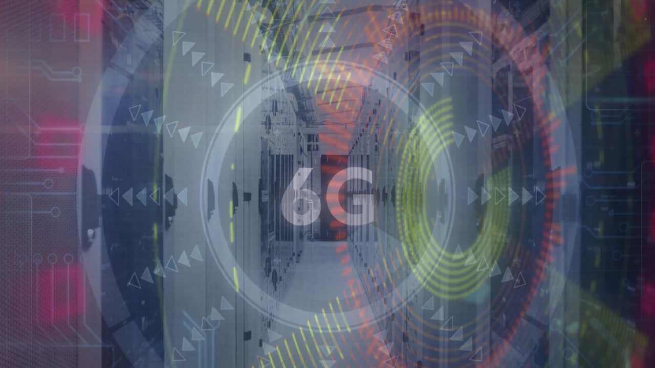 animación de texto de 6g con escaneo de alcance sobre servidores informáticos