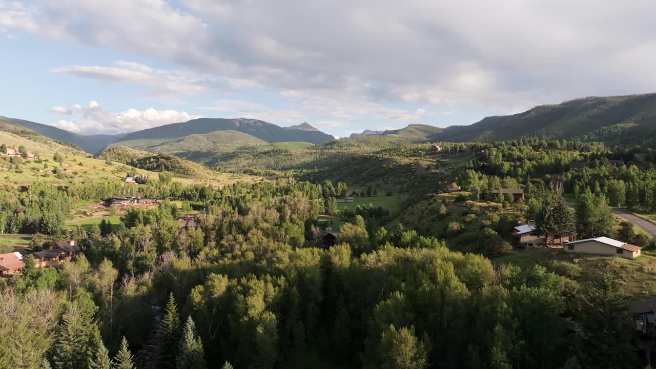 Paesaggio ripreso con drone a Edwards